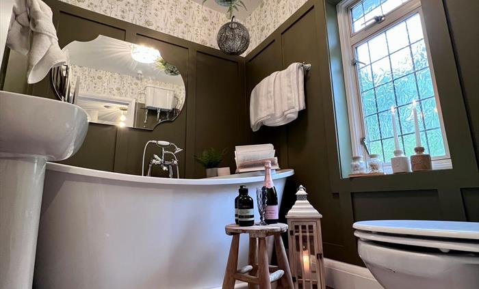 Family bathroom